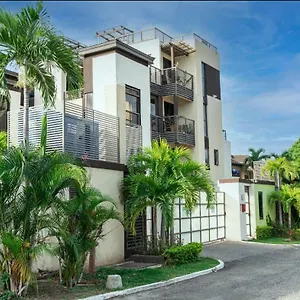 Finest Riches Manor 1 Gladstone Drive Apt A2 Kgn 6 New Kgn Apartment Kingston