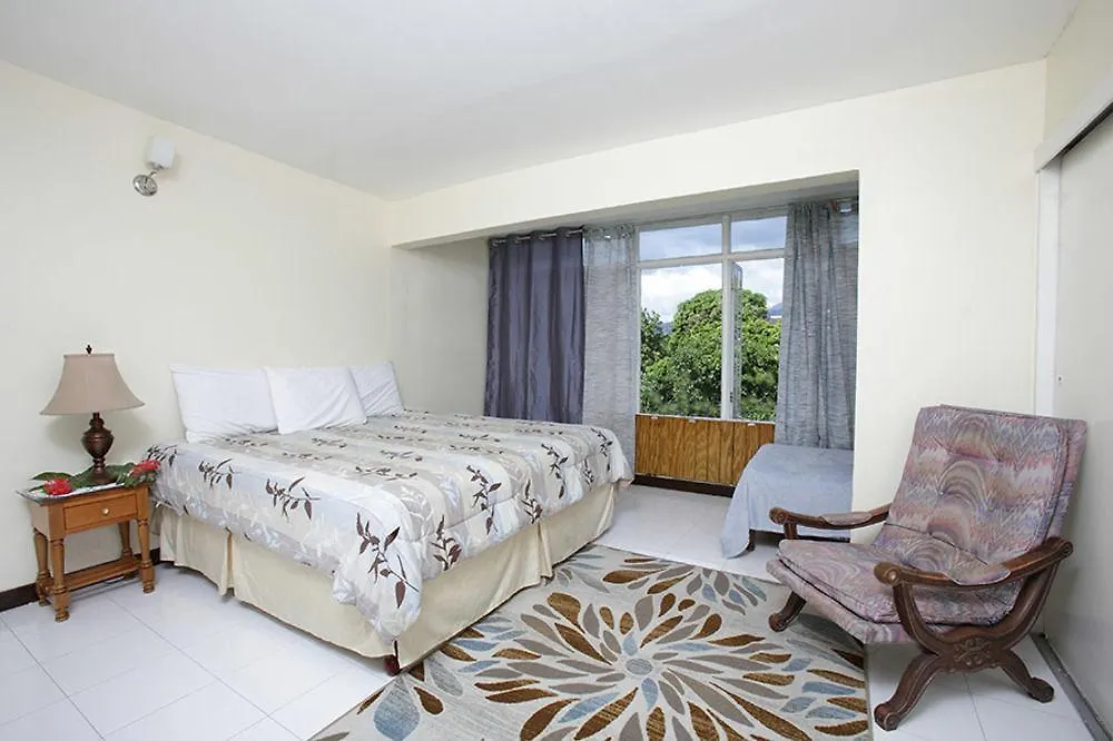 Holiday home The Gardens Villa Kingston